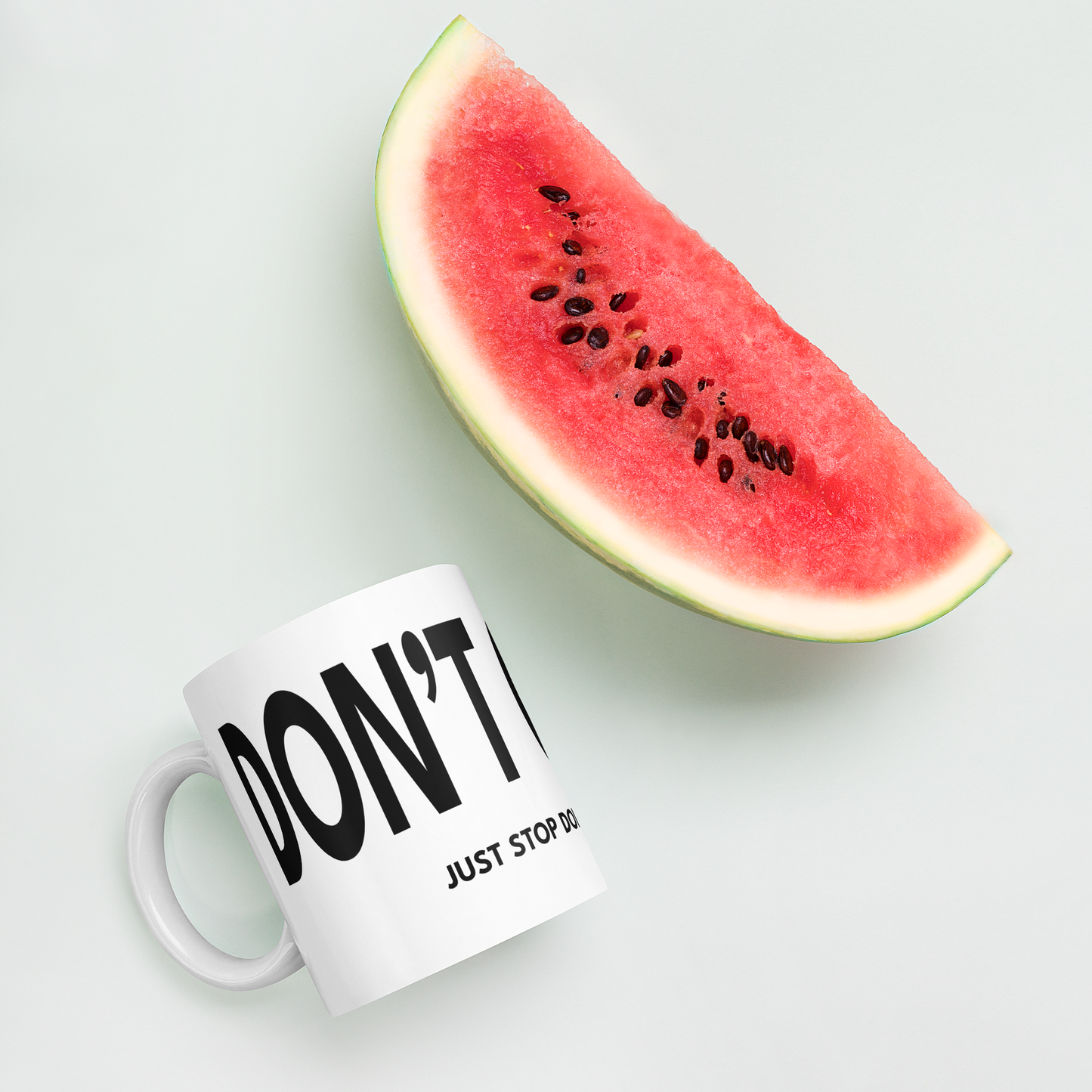 "Don't Give Up – Bold Motivational Mug (Wraparound Design)"